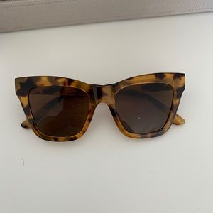 Urban Outfitters Sunglasses